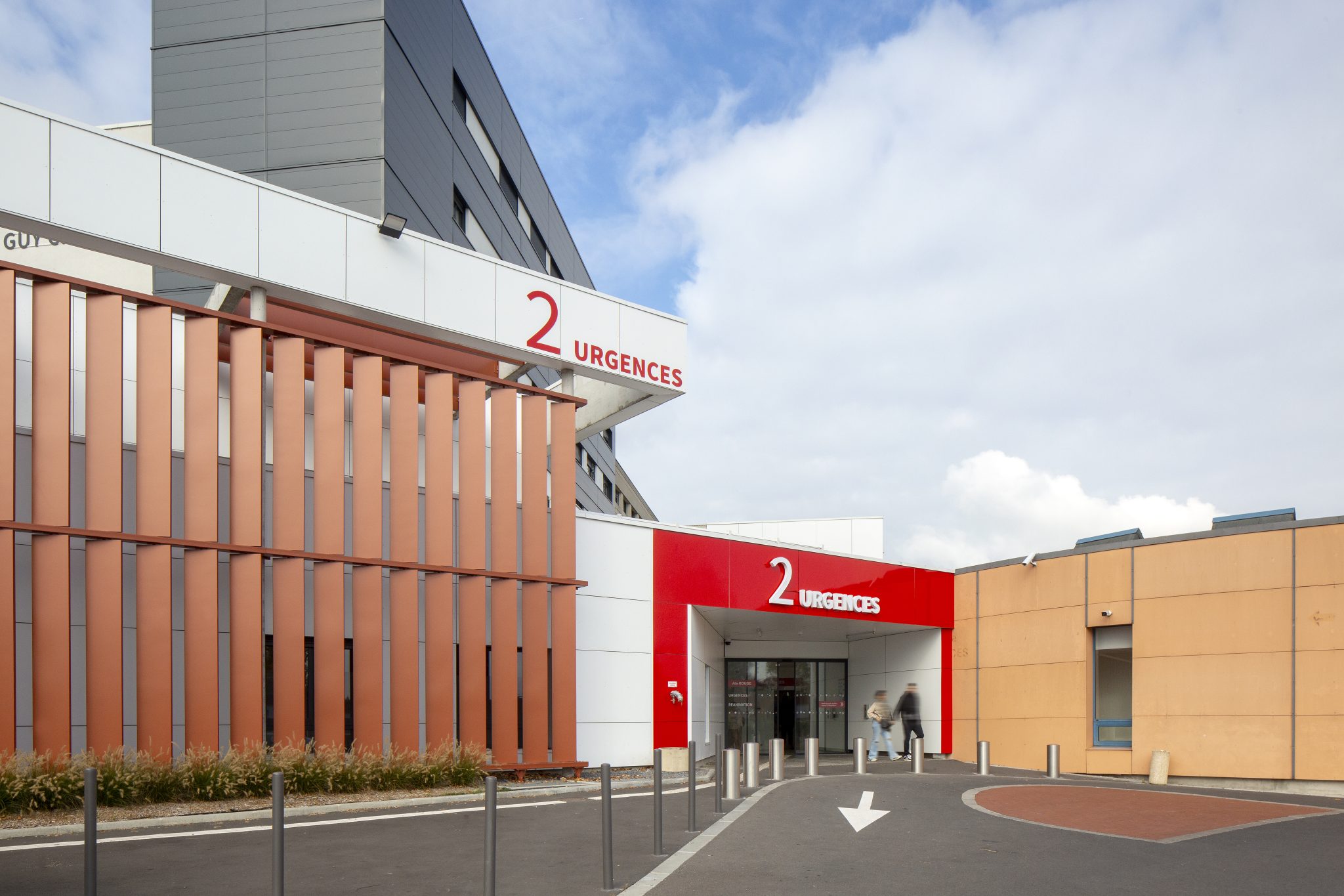 hôpital de Tourcoing, extension et restructuration de l'aile B et C, vue de l'entrée