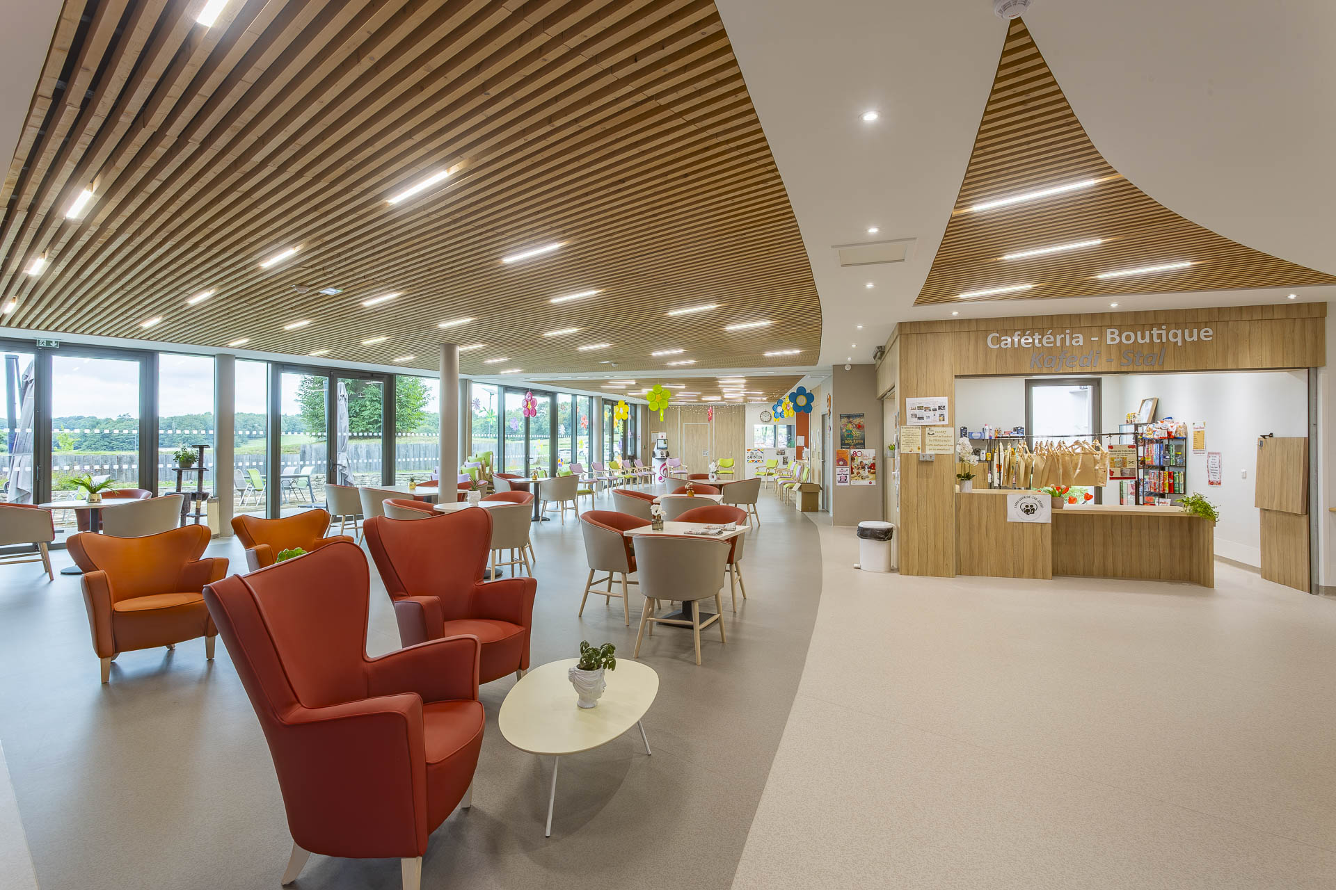 Hôpital Alfred Brard à Guémené sur Scorff, vue du hall