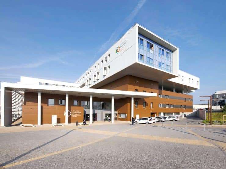 Institut Paul Papin au CHU d'Angers, vue de la façade