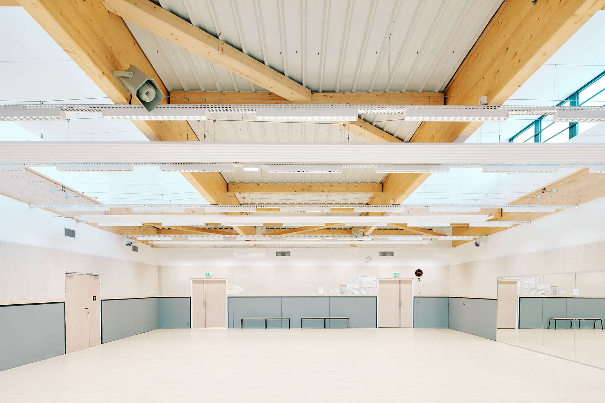 Complexe sportif Edith Tavert à Clermont-Ferrand, vue de la salle de danse