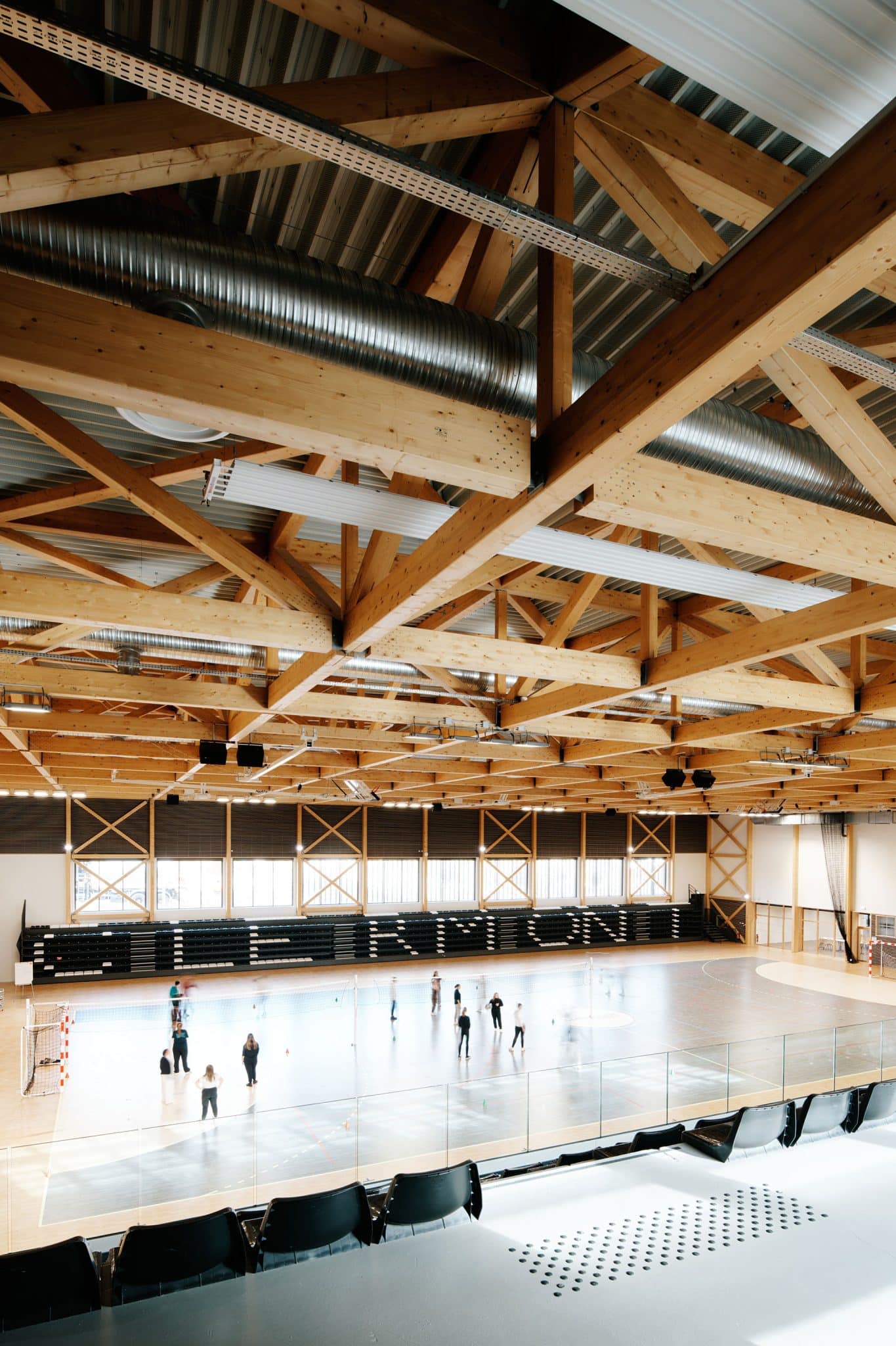Complexe sportif Edith Tavert à Clermont-Ferrand, vue de la salle multisports