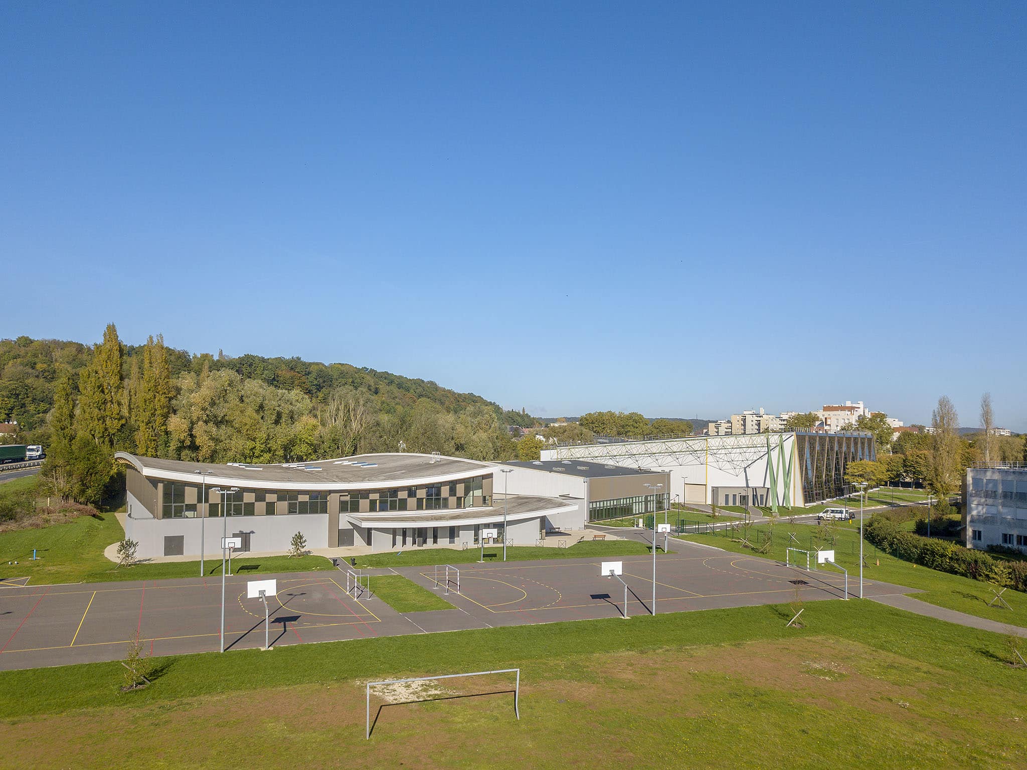 Complexe Marie Curie à Nogent-sur-Oise, vue aérienne