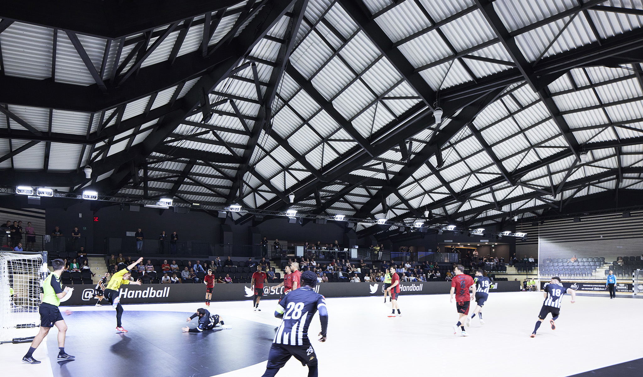 Salle du Haras à Angers, match de Handball